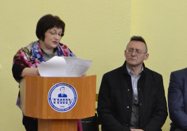 Декан хіміко-біологічного факультету проф. Дробик Надія Михайлівна